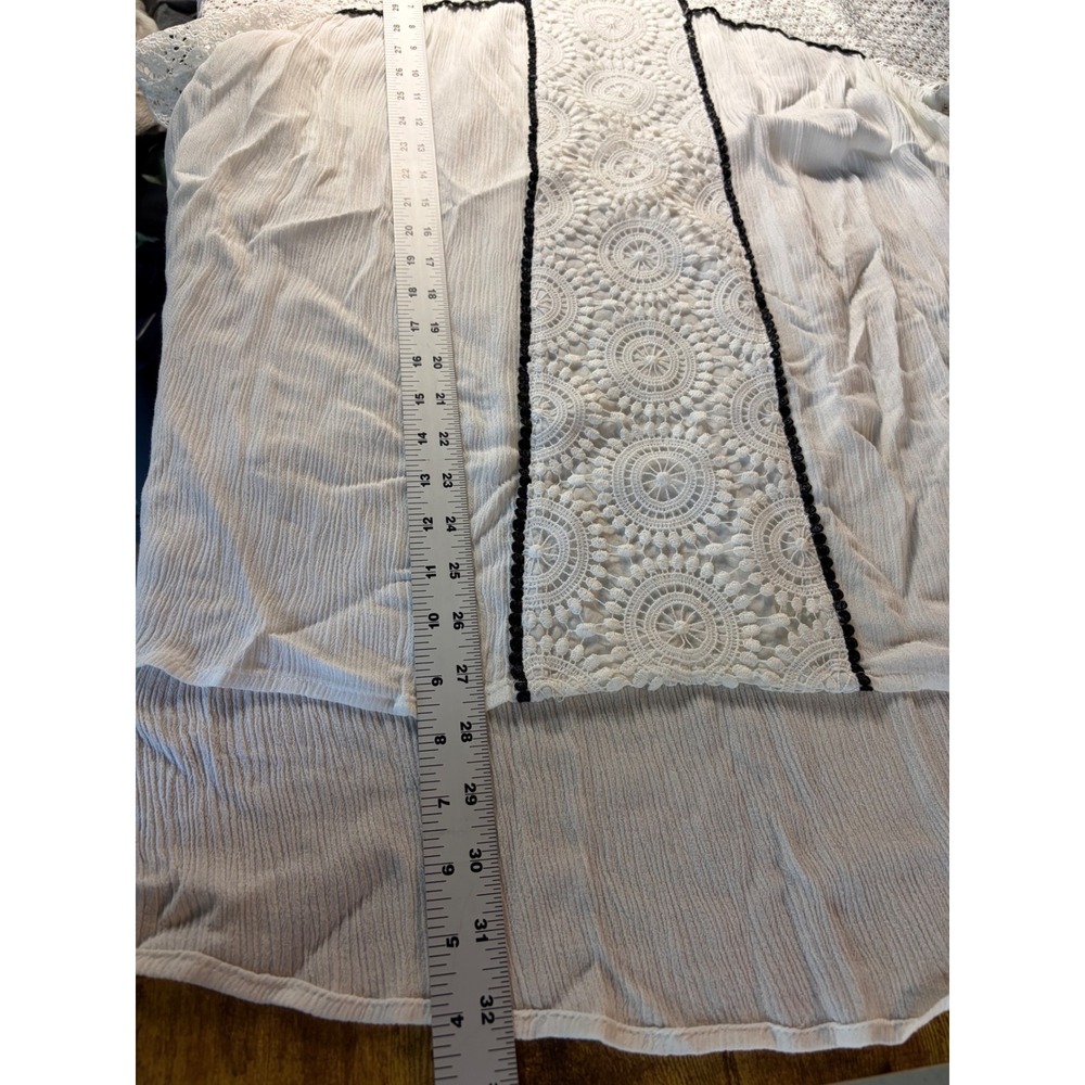 Sundance Ivory Lace Boho embellished Tunic Top Short Sleeve Black Pom Trim Large - Picture 6 of 8